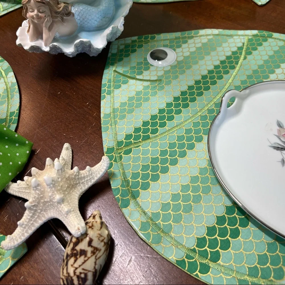PLACEMATS SETS - Picture 1 of 10